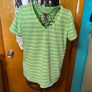 Gap fit green striped v neck top shirt size large
